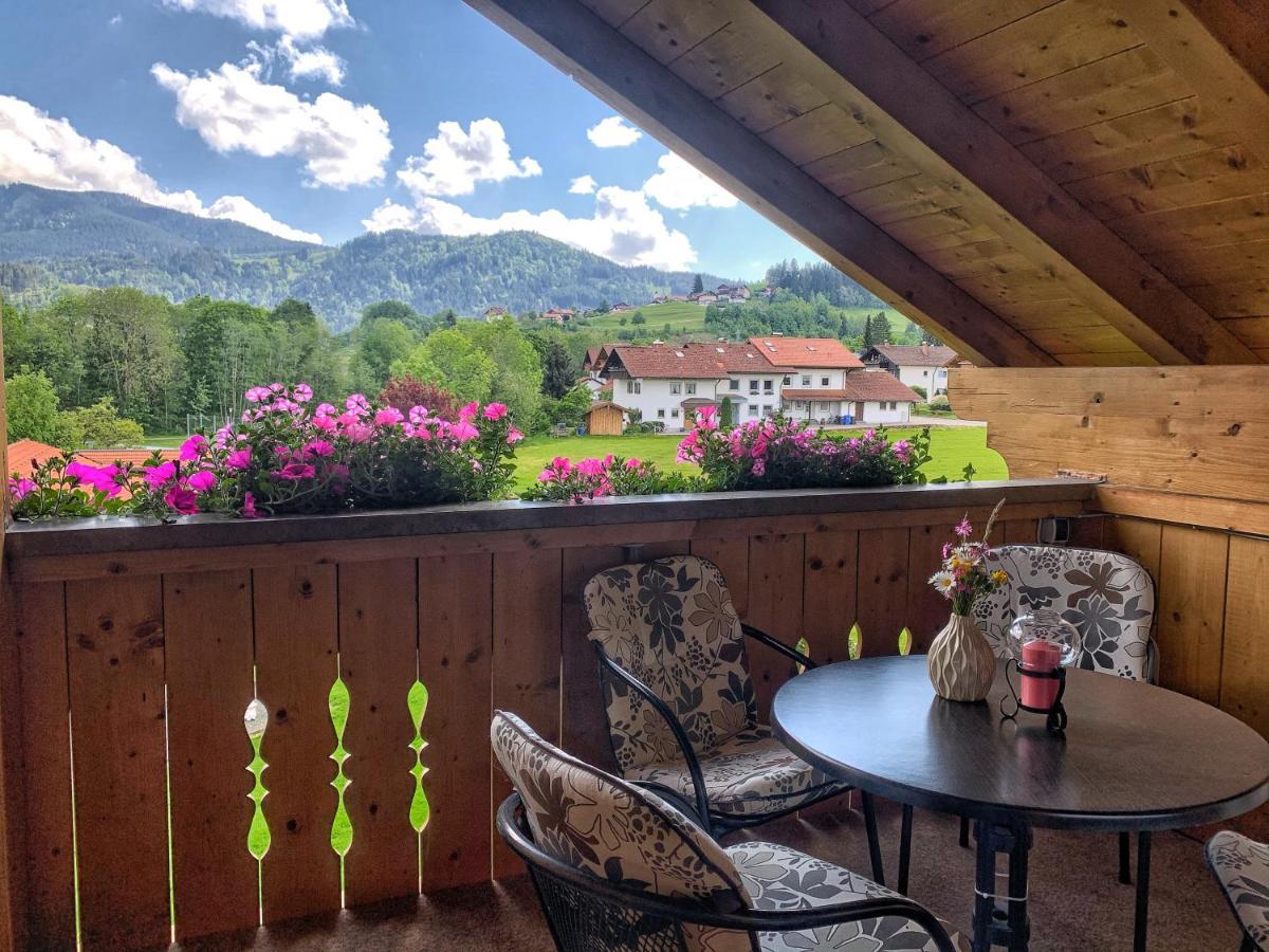 Gaestehaus "Zur Schmiede" Wertach Eksteriør billede